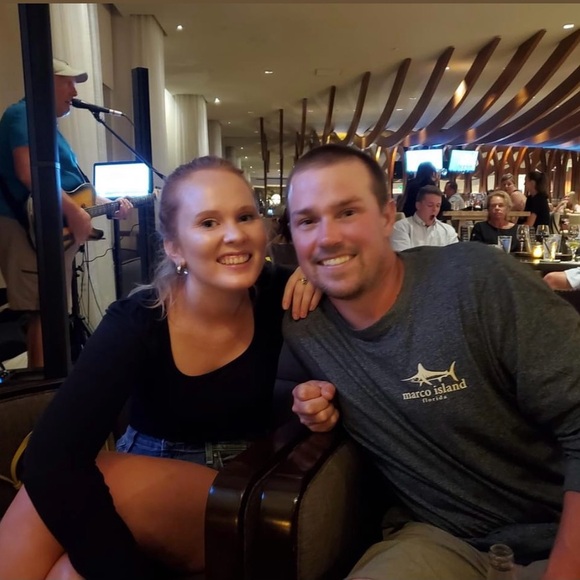 Meet your posher - Picture 4 of 4